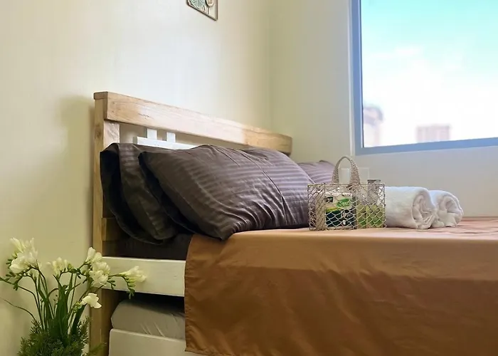 G Staycation Apartahotel